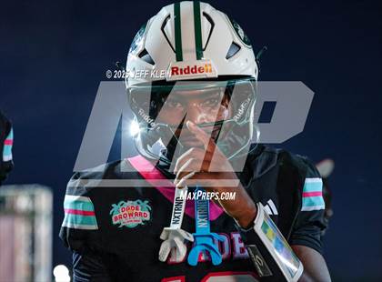 Thumbnail 3 in Crib Classic Dade vs Broward All-Star Showcase photogallery.