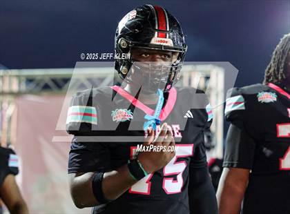Thumbnail 3 in Crib Classic Dade vs Broward All-Star Showcase photogallery.