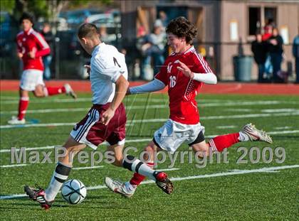 Thumbnail 2 in Catholic Memorial vs Ludlow (MIAA D1 Final) photogallery.