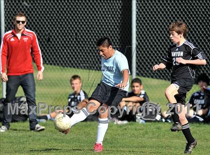 Thumbnail 2 in Canyon vs Villa Park photogallery.