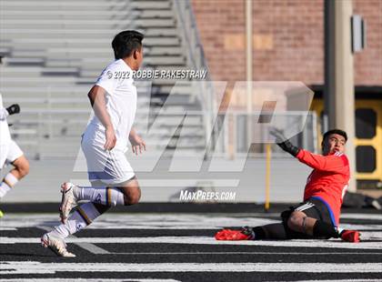 Thumbnail 1 in Sulphur Springs vs. Poteet (Forney Kickoff Tournament) photogallery.