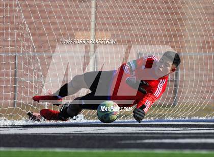 Thumbnail 2 in Sulphur Springs vs. Poteet (Forney Kickoff Tournament) photogallery.