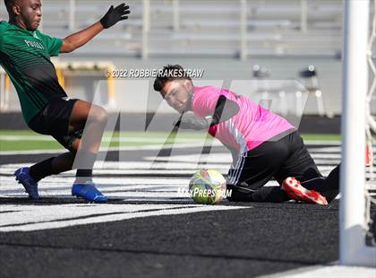 Thumbnail 3 in Sulphur Springs vs. Poteet (Forney Kickoff Tournament) photogallery.