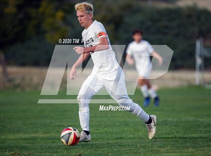 Thumbnail 1 in Villa Park @ Brea Olinda photogallery.