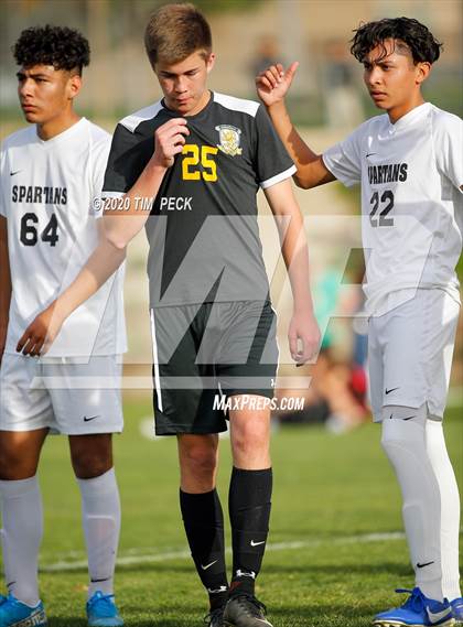 Thumbnail 2 in Villa Park @ Brea Olinda photogallery.