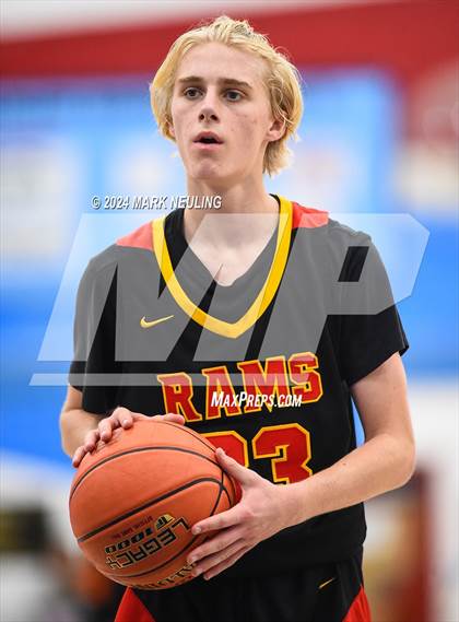 Thumbnail 1 in Willow Glen @ Hillsdale (CIF CCS D2 Round 2) photogallery.