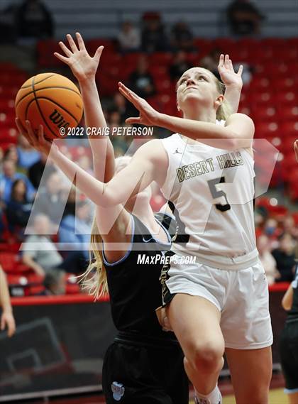 Thumbnail 3 in Desert Hills vs. Sky View (UHSAA 4A Semifinal Playoff) photogallery.