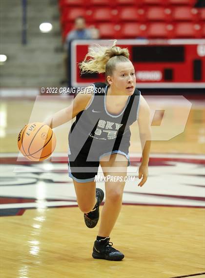 Thumbnail 2 in Desert Hills vs. Sky View (UHSAA 4A Semifinal Playoff) photogallery.