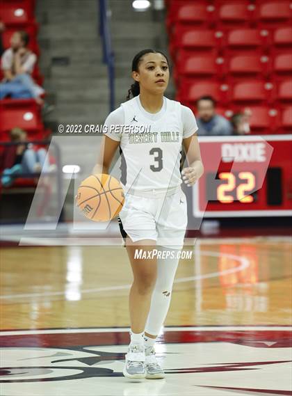 Thumbnail 2 in Desert Hills vs. Sky View (UHSAA 4A Semifinal Playoff) photogallery.
