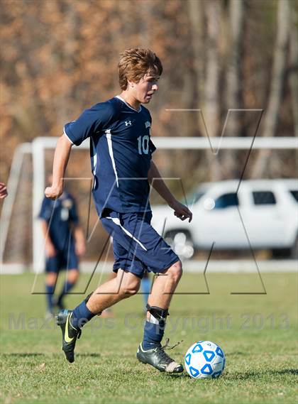 Thumbnail 3 in Monroe-Woodbury vs. Massapequa (NYSPHSAA Class AA Semifinal) photogallery.