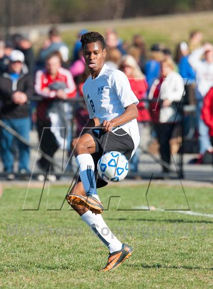 Thumbnail 1 in Monroe-Woodbury vs. Massapequa (NYSPHSAA Class AA Semifinal) photogallery.