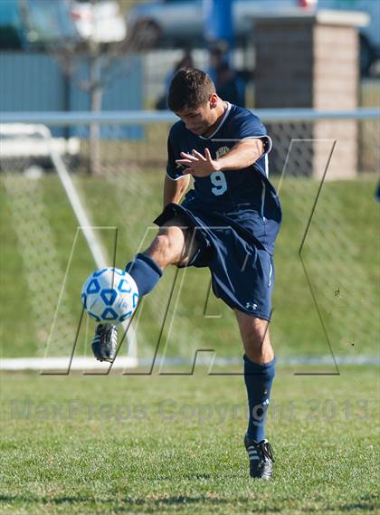 Thumbnail 3 in Monroe-Woodbury vs. Massapequa (NYSPHSAA Class AA Semifinal) photogallery.