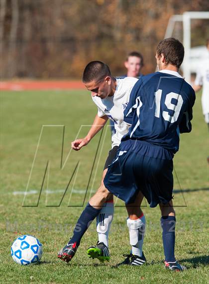 Thumbnail 2 in Monroe-Woodbury vs. Massapequa (NYSPHSAA Class AA Semifinal) photogallery.