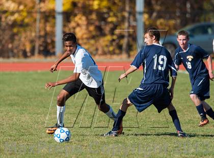 Thumbnail 3 in Monroe-Woodbury vs. Massapequa (NYSPHSAA Class AA Semifinal) photogallery.