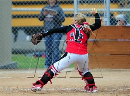 Thumbnail 3 in Fruitland vs Homedale (IHSAA 3A Final) photogallery.