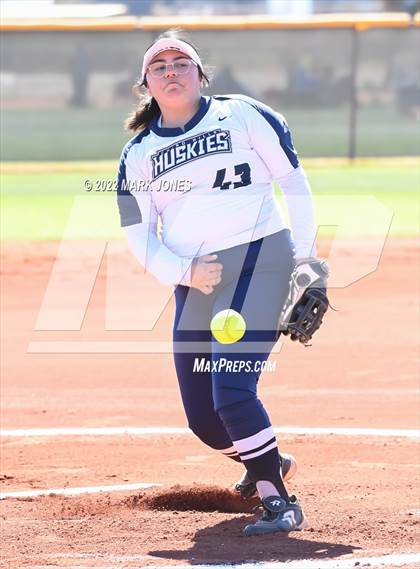 Thumbnail 2 in Norco vs. Chino Hills (Dave Kops Tournament of Champions) photogallery.