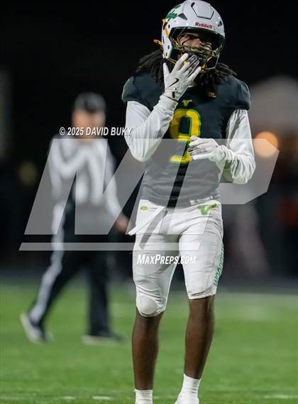 Thumbnail 1 in Patriot @ Woodbridge (VHSL Class 6B Regional Quarterfinals) photogallery.