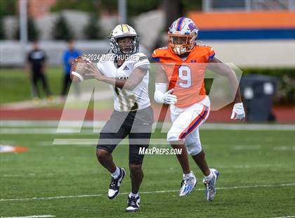 Thumbnail 2 in Oakleaf @ Bolles photogallery.