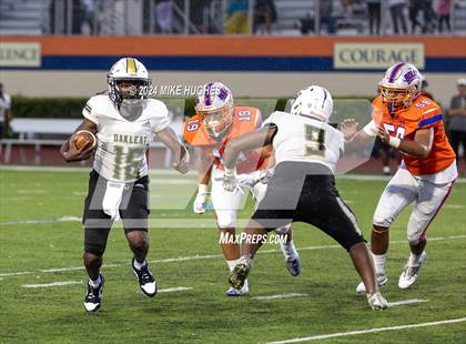 Thumbnail 2 in Oakleaf @ Bolles photogallery.