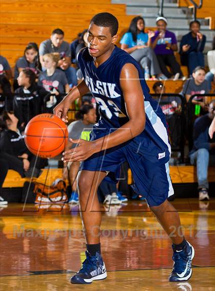 Thumbnail 2 in Dawson @ Alief Elsik (McDonald's Texas Invitational) photogallery.