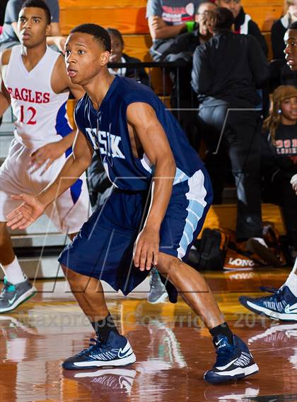 Thumbnail 1 in Dawson @ Alief Elsik (McDonald's Texas Invitational) photogallery.