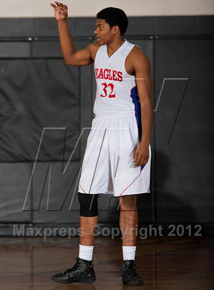 Thumbnail 3 in Dawson @ Alief Elsik (McDonald's Texas Invitational) photogallery.