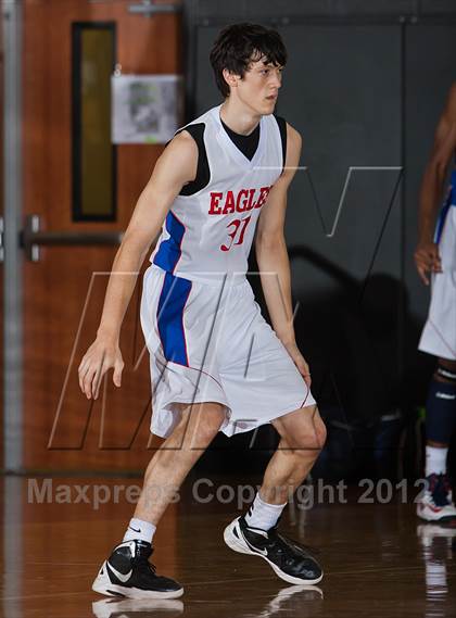 Thumbnail 2 in Dawson @ Alief Elsik (McDonald's Texas Invitational) photogallery.