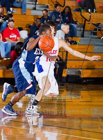 Thumbnail 3 in Dawson @ Alief Elsik (McDonald's Texas Invitational) photogallery.