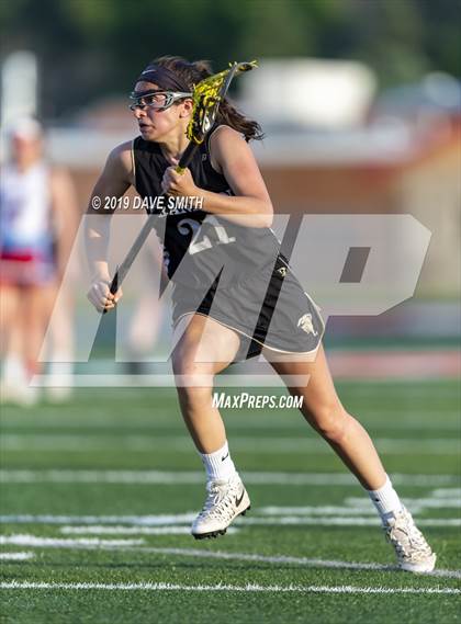 Thumbnail 2 in Franklin vs Arrowhead Red (WLF Semifinal) photogallery.