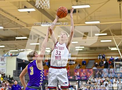 Thumbnail 3 in Sullivan vs. Terre Haute North Vigo (First Financial Classic) photogallery.