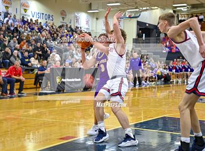 Thumbnail 3 in Sullivan vs. Terre Haute North Vigo (First Financial Classic) photogallery.