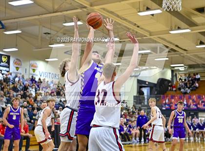 Thumbnail 3 in Sullivan vs. Terre Haute North Vigo (First Financial Classic) photogallery.