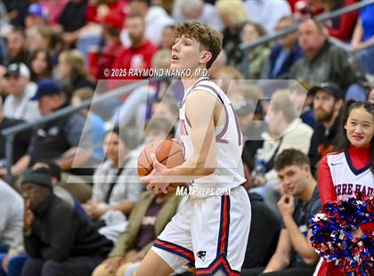 Thumbnail 1 in Sullivan vs. Terre Haute North Vigo (First Financial Classic) photogallery.