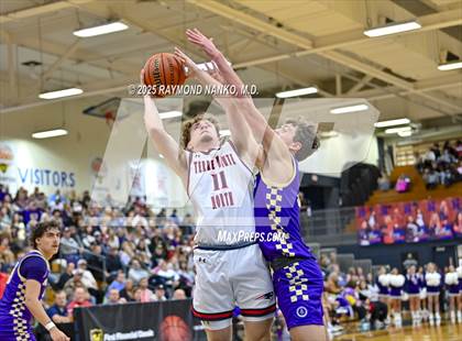 Thumbnail 2 in Sullivan vs. Terre Haute North Vigo (First Financial Classic) photogallery.