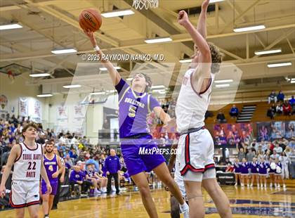 Thumbnail 3 in Sullivan vs. Terre Haute North Vigo (First Financial Classic) photogallery.