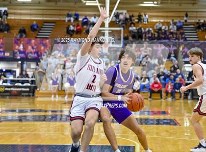 Thumbnail 2 in Sullivan vs. Terre Haute North Vigo (First Financial Classic) photogallery.