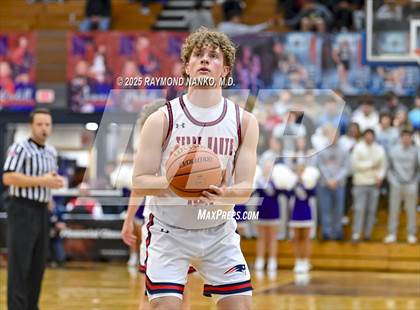Thumbnail 1 in Sullivan vs. Terre Haute North Vigo (First Financial Classic) photogallery.
