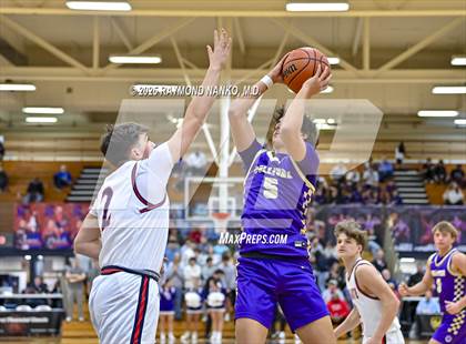 Thumbnail 3 in Sullivan vs. Terre Haute North Vigo (First Financial Classic) photogallery.