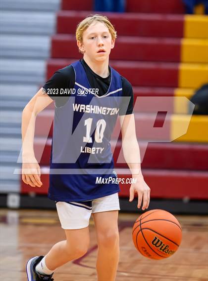 Thumbnail 1 in Washington-Liberty @ Oakton photogallery.