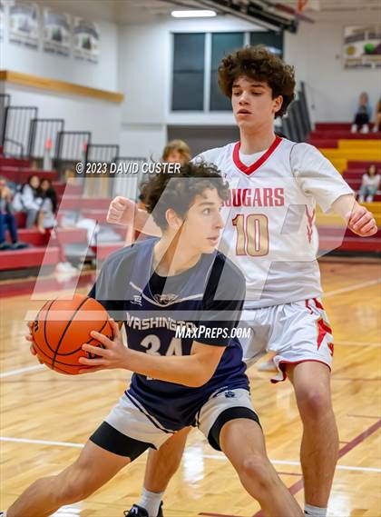 Thumbnail 3 in Washington-Liberty @ Oakton photogallery.