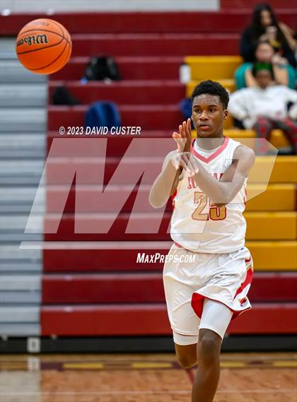 Thumbnail 2 in Washington-Liberty @ Oakton photogallery.