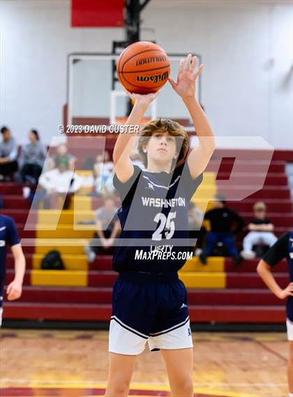 Thumbnail 2 in Washington-Liberty @ Oakton photogallery.