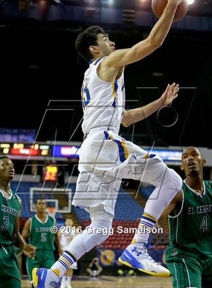 Thumbnail 2 in Serra vs El Cerrito (CIF NorCal D2 Final) photogallery.