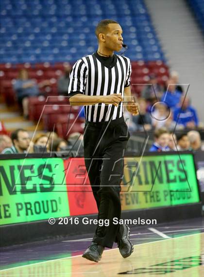 Thumbnail 2 in Serra vs El Cerrito (CIF NorCal D2 Final) photogallery.