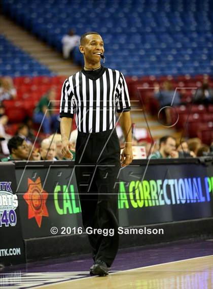 Thumbnail 2 in Serra vs El Cerrito (CIF NorCal D2 Final) photogallery.
