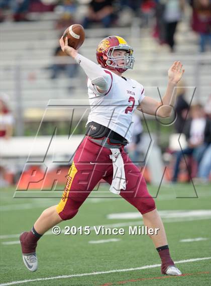 Thumbnail 3 in Sumner vs. Enumclaw photogallery.