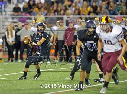 Thumbnail 2 in Sumner vs. Enumclaw photogallery.