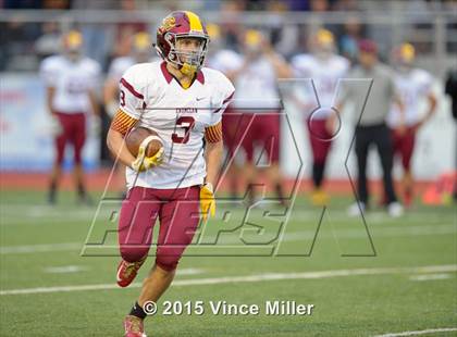Thumbnail 2 in Sumner vs. Enumclaw photogallery.