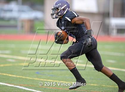 Thumbnail 2 in Sumner vs. Enumclaw photogallery.