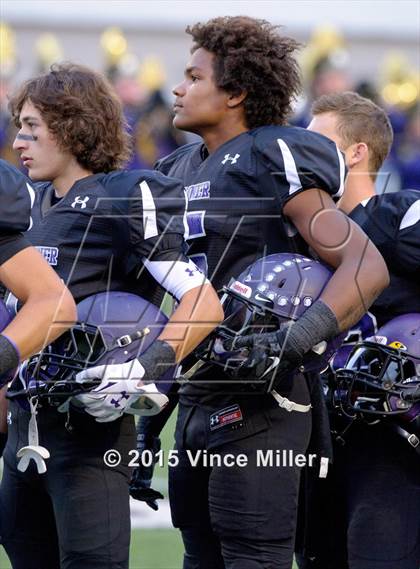 Thumbnail 1 in Sumner vs. Enumclaw photogallery.